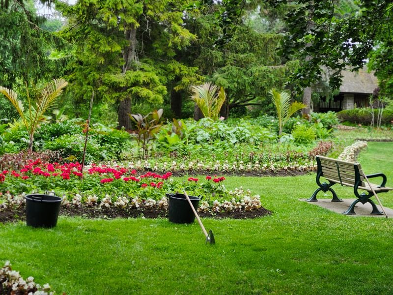 Landscaped garden, representing Defence Garden landscaping case study